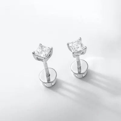Image 36: Earring